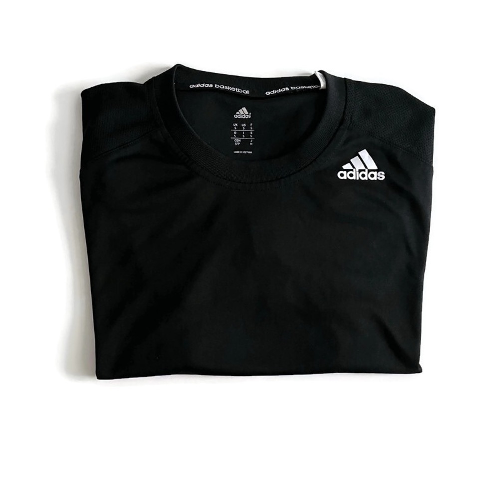 Adidas black and white basketball t-shirt size small